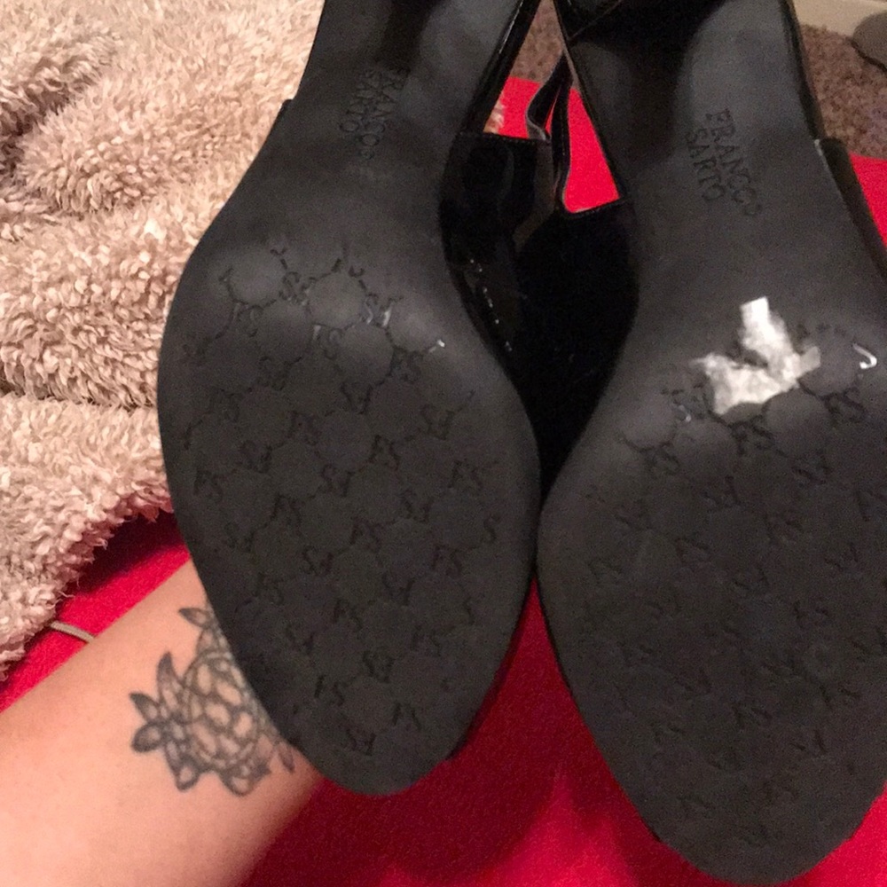 Heels - Picture 3 of 4